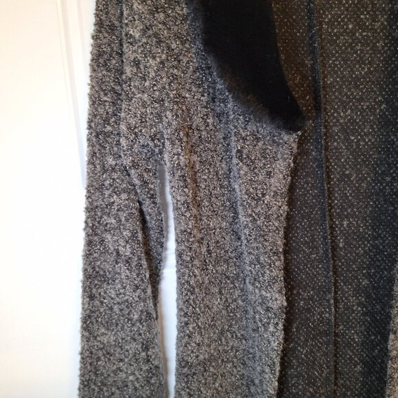 Made in USA very long sweater coat  size medium dark grey - Picture 6 of 8